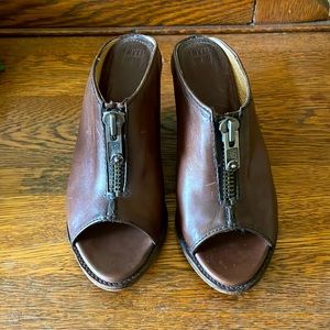 Frye zip-front Izzy peep toe Italian leather mules